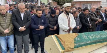 tekirdag’da-eski-esi-tarafindan-oldurulen-kadin-defnedildi