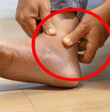 kalbinizin-bittigini-gosteren-belirtiler!-hemen-doktora-basvurun