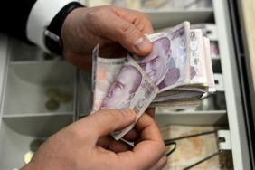 maas-farklari-ne-zaman-yatacak?-bakanlik-memur-emeklileri-zamli-maas-farklari-icin-tarih-verdi