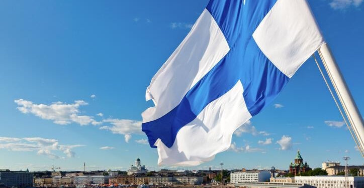 Finlandiya Hakkında Her Şey; Finlandiya Bayrağının Anlamı, Finlandiya Başkenti Neresidir? Saat Farkı Ne Kadar, Para Birimi Nedir?