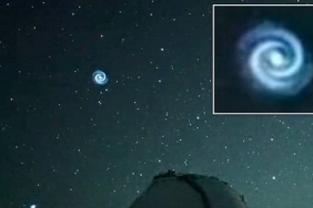 gokyuzunde-tanimlanayan-mavi-ve-parlak-bir-cisim-goruldu