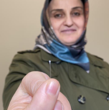 hapsirmasiyla-igneyi-yutmasi-bir-oldu!-yasadigi-sokla-aci-icinde-kaldi