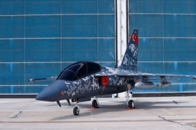 turkiye’nin-jet-egitim-ucagi-hurjet-motorunu-calistirdi