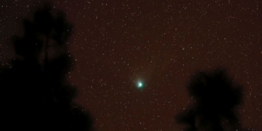 50-bin-yil-sonra-ilk-kez:-yesil-kuyruklu-yildizdan-carpici-fotograflar