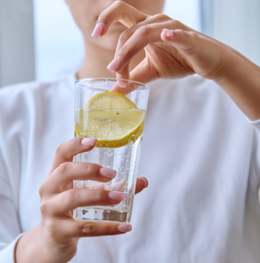 saglikli-diyoruz-ama-dis-sagligi-icin-cok-tehlikeli!-disleri-teker-teker-dokuyor