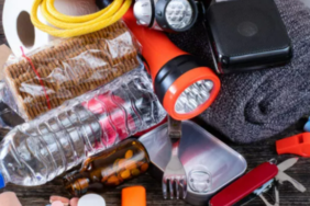 uzmani-paylasti:-deprem-cantasinda-mutlaka-bulunmasi-gereken-3-malzeme