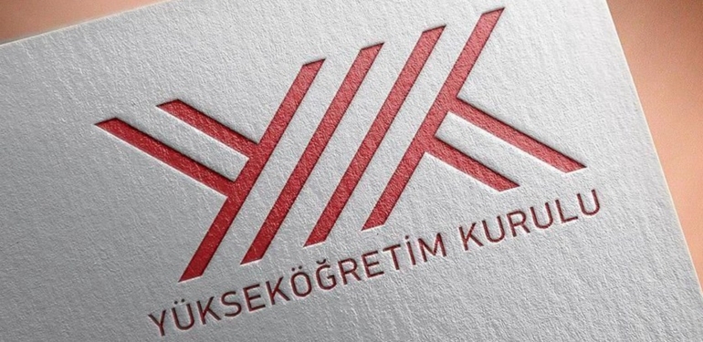 SON DAKİKA HABERİ: Üniversitelerin açılışı süresiz ertelendi