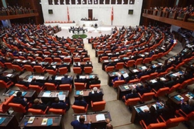 ak-parti'li-elitas:-tbmm-calismalarina-21-subat'a-kadar-ara-verme-karari-aldik