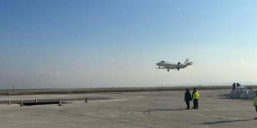 kontrol-ucagi-hatay-havalimani'na-indi