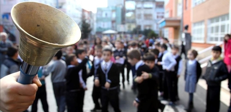 Okullarda ikinci ara tatil ne zaman? (2023 MEB nisan ara tatil tarihi)
