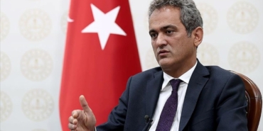 meb’den-deprem-bolgesindeki-ogrenciler-icin-“parasiz-yatili-okul”-karari