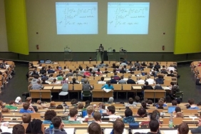 universitelerde-son-durum:-universiteler-acilacak-mi,-ne-zaman-acilacak?-yok-baskani’ndan-hibrit-egitim-aciklamasi