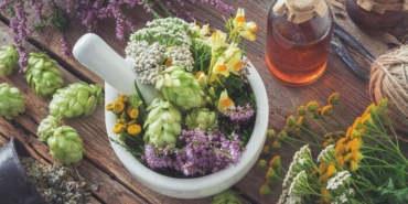 kanserde-fitoterapi-nedir,-kemoterapiyle-kullanilir-mi?-fitoterapi-kanser-tedavisinde-etkili-mi,-nasil-etki-eder?