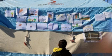 deprem-sonrasi-cocuk-ve-genclerde-travmalari-nasil-onleriz?