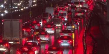 yariyil-tatilinin-bitmesiyle-birlikte-istanbul’da-trafik-yogunlugu-olustu