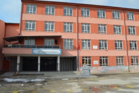 aksaray’da-3-okula-‘deprem-riski’-tahliyesi