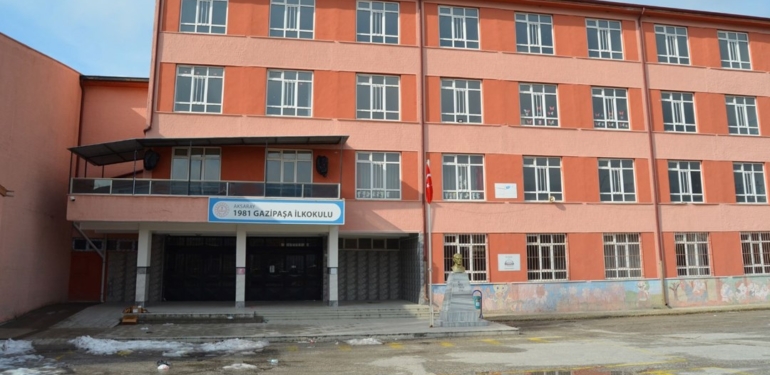 Aksaray’da 3 okula ‘deprem riski’ tahliyesi