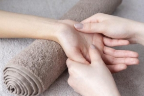 refleksoloji-nedir,-nasil-yapilir?-refleksoloji-nasil-uygulanir,-hangi-hastaliklara-iyi-geli,-faydalari-nelerdir?