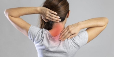 boyun-agrisina-ne-iyi-gelir,-boyun-agrisi-neden-olur?-boyun-agrisina-evde-cozumler-nelerdir,-boyun-agrisi-ilacsiz-nasil-gecirilir?