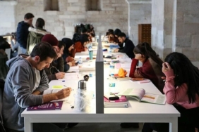 universiteler-ne-zaman-acilacak,-hangi-bolumler-yuz-yuze-olacak?-yok’ten-aciklama