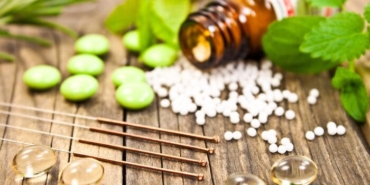 homeopati-zararli-mi,-kimlerde-homeopati-kullanilmamali?-homeopatinin-yan-etkileri-nelerdir?