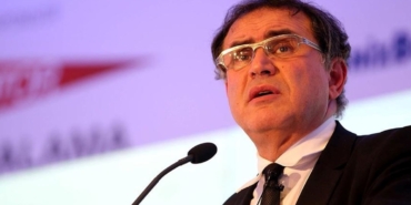 kriz-kahini-roubini’den-enflasyon-ve-sert-inis-uyarisi