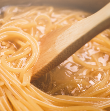 makarna-yapmak-basit-diyerek-gecistirmeyin!-bu-hata-saglik-icin-tehlike-olusturuyor