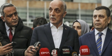 cumhurbaskani-erdogan,-turk-is-genel-baskani-atalay’la-gorustu