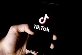 fbi-direktoru:-cin,-tiktok-uzerinden-cihazlardaki-veri-ve-yazilimlari-kontrol-edebilir