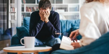 hipnozun-tehlikeleri-nedir?-hipnoz-zararli-mi,-kimler-hipnoz-olamaz?