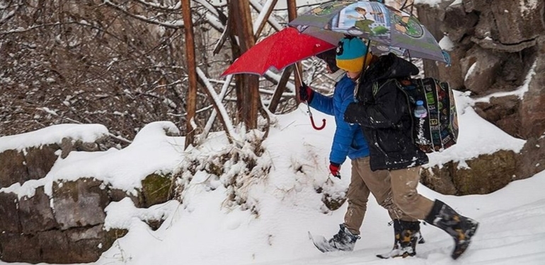 4 ilde eğitime kar engeli