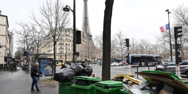 paris’te-“cop-yiginlarina”-ragmen-grevlere-destek-karari