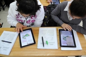 baykar’dan-depremzede-ogrencilere-10-bin-tablet