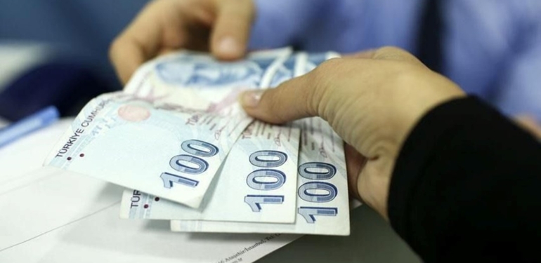 Emekli bayram ikramiyeleri ne zaman yatacak? EYT’lilere bayram ikramiyesi verilecek mi?