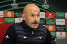 sivas'ta-yumruklu-saldiri:-utanilacak-bir-olay