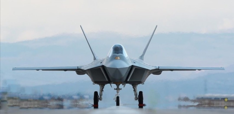 Milli Muharip Uçak ilk kez piste çıktı