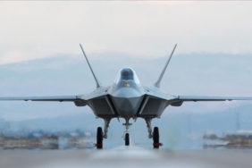 milli-muharip-ucak-ilk-kez-piste-cikti