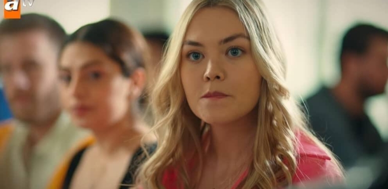 Kardeşlerim Lara kimdir? Kardeşlerim'in yeni oyuncusu: Lara! Simge Su Uysal canlandırıyor! Simgesu Uysal kaç yaşında?