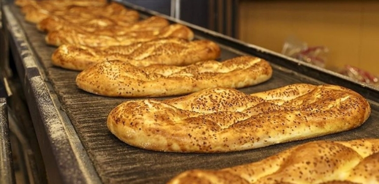 Ramazan pidesi fiyatları ne kadar oldu, zam geldi mi? (2023 Ramazan pidesi fiyatları)