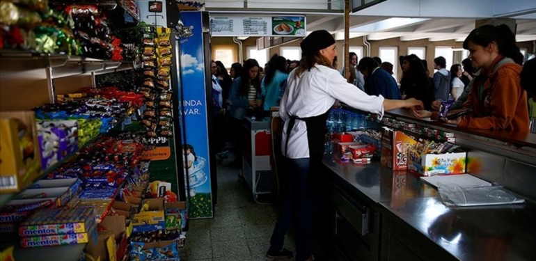 Afet bölgesindeki dört ilde okul kantinlerinden kira bedeli alınmayacak