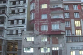 sosyal-medyada-cok-konusulmustu!-bagcilar'daki-o-apartman-bugun-yikiliyor