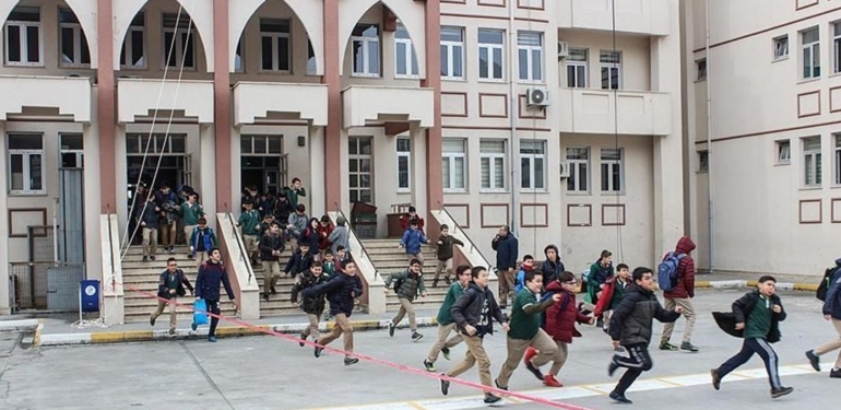 Deprem bölgesinde okullar ne zaman açılacak? MEB 4 il için tarihi açıkladı