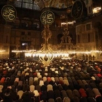 teravih-namazi-cemaatle-mi-kilinir?-bugun-teravih-namazi-evde-tek-basina-kilinir-mi?