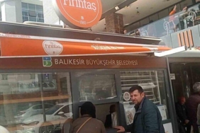 edremit’te-vatandas-firintas’in-350-gramlik-pidesine-hucum-etti