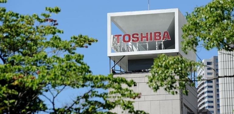 Toshiba 15,3 milyar dolarlık satın alma teklifini kabul etti