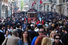 ruyada-kalabalik-gormek-ne-anlama-gelir?-ruyada-evde-kalabalik-gormek-neye-isarettir?