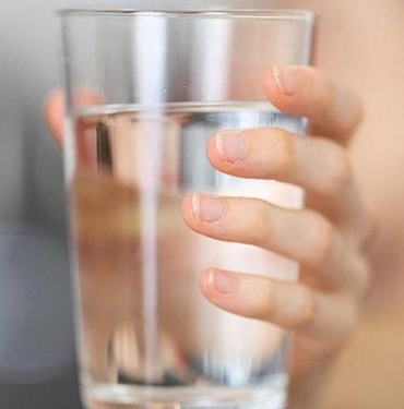 uzman-isim-uyardi!-‘iftar-ve-sahur-arasinda-en-az-2-litre-su-icin’