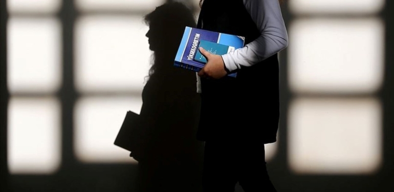 YÖK 200 öğretim üyesini yurt dışına gönderiyor