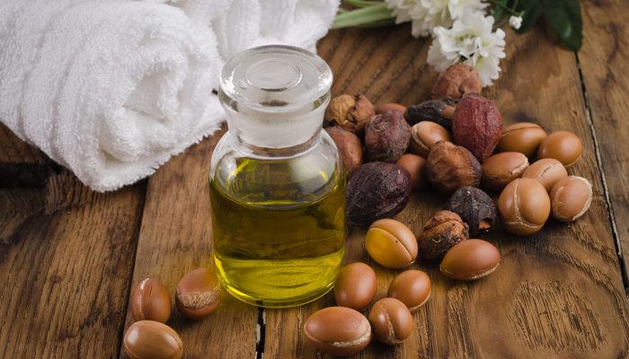 argan-yagi-saca-faydalari-nedir,-kac-gunde-bir-kullanilir?-argan-yagi-sacta-ne-ise-yarar,-nasil-uygulanir?