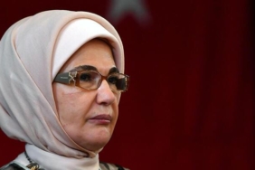 emine-erdogan,-darulaceze-sakinleriyle-iftarda-bulustu